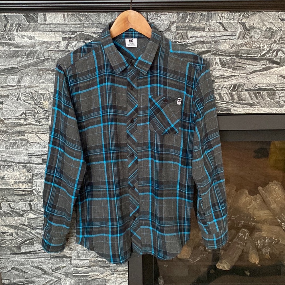 DC Flannel Long Sleeve Button Down Shirt, Blue,Grey, Black Plaid